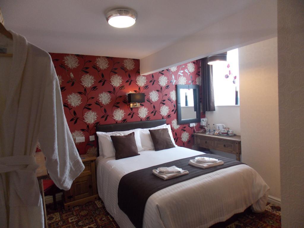 The Trafford Hotel Blackpool Room photo